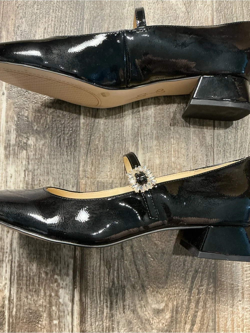 Jessica Simpson Black Patent Mary Jane Pumps with Jeweled Buckle Size 8.5